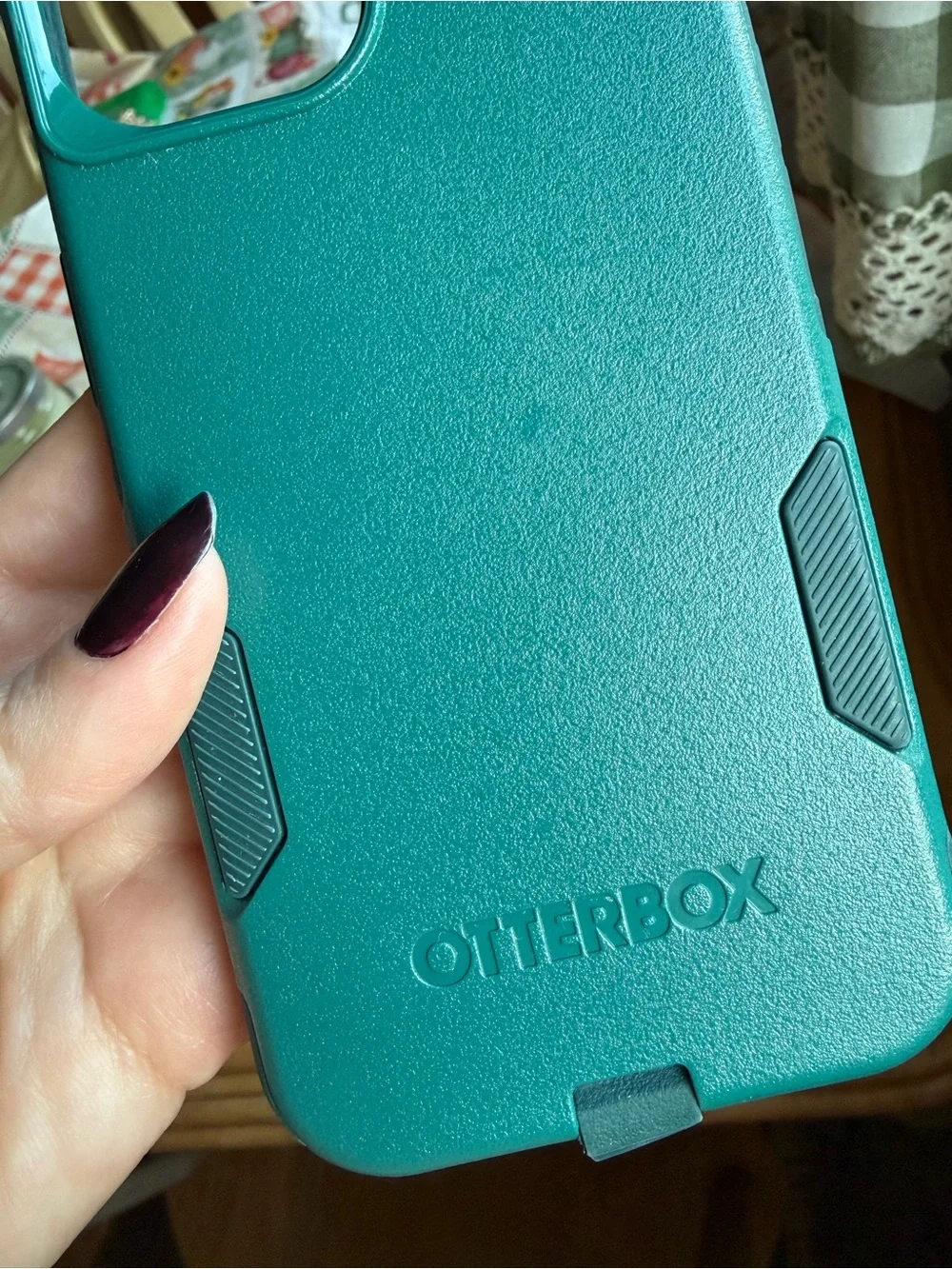 OtterBox sturdy iphone